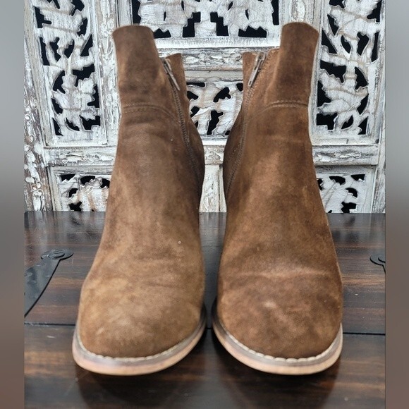 Sole Society Alexi Brown Suede Ankle Bootie Womens Size 8.5 - Picture 4 of 15